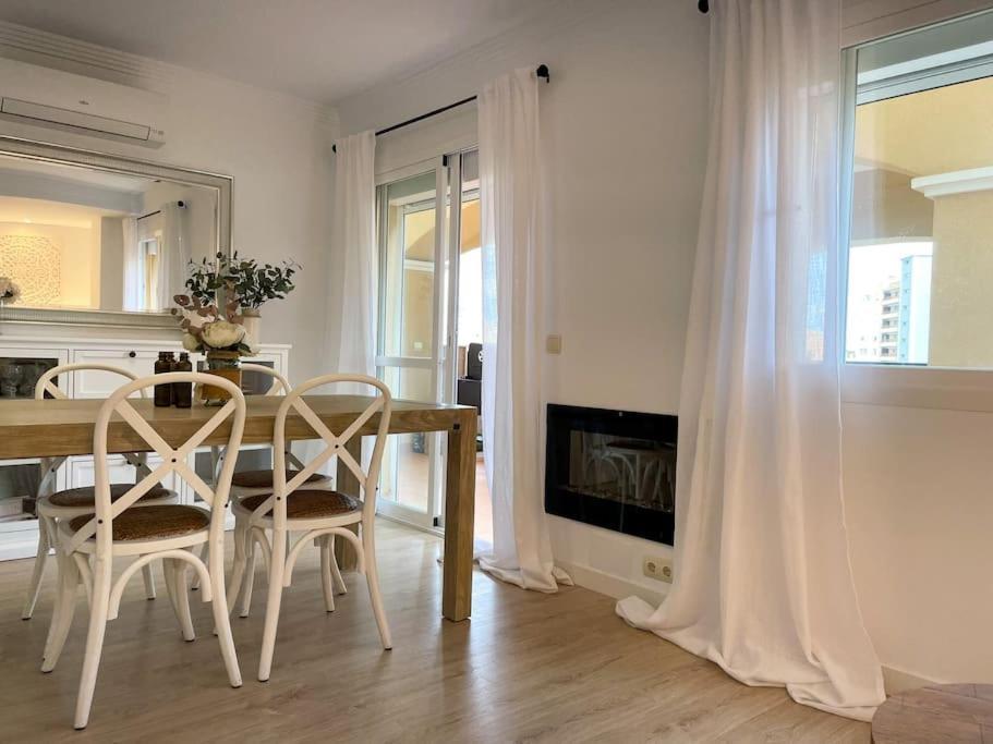 Apartamento Calma Beach Home Torremolinos Extérieur photo