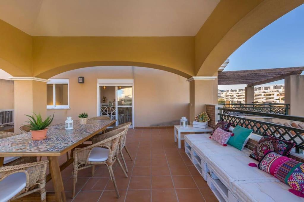 Apartamento Calma Beach Home Torremolinos Extérieur photo